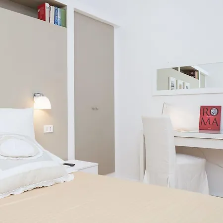 Apartment Pantheon Luxury Rome
