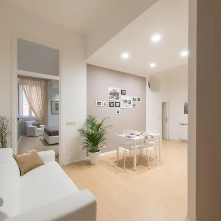 Pantheon Luxury Apartment Rome