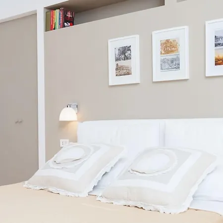 Apartment Pantheon Luxury