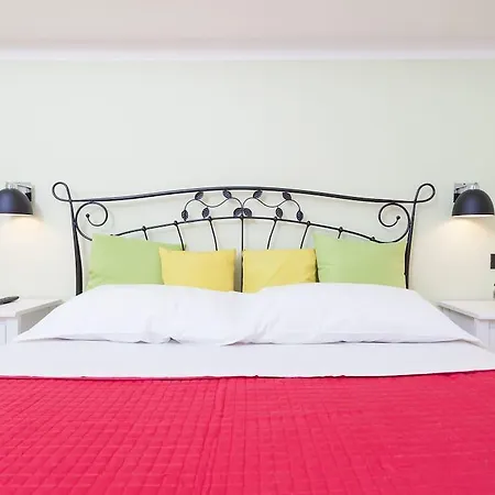 Apartment Pantheon Luxury